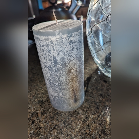 Large Glass Hurricane Lantern with Wire & Burlap Includes Candle - Picture 5 of 8